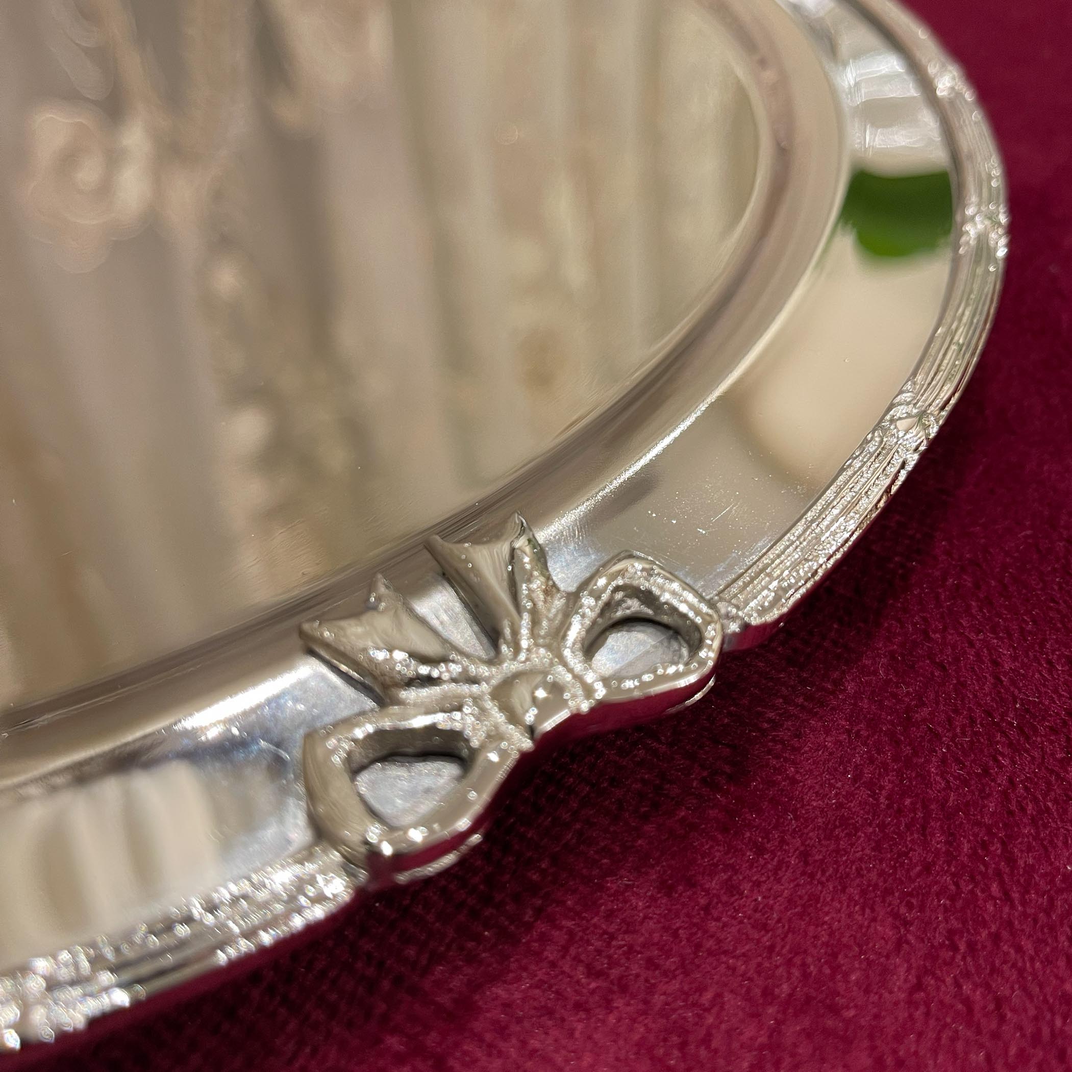 Zayna Round Serving Tray