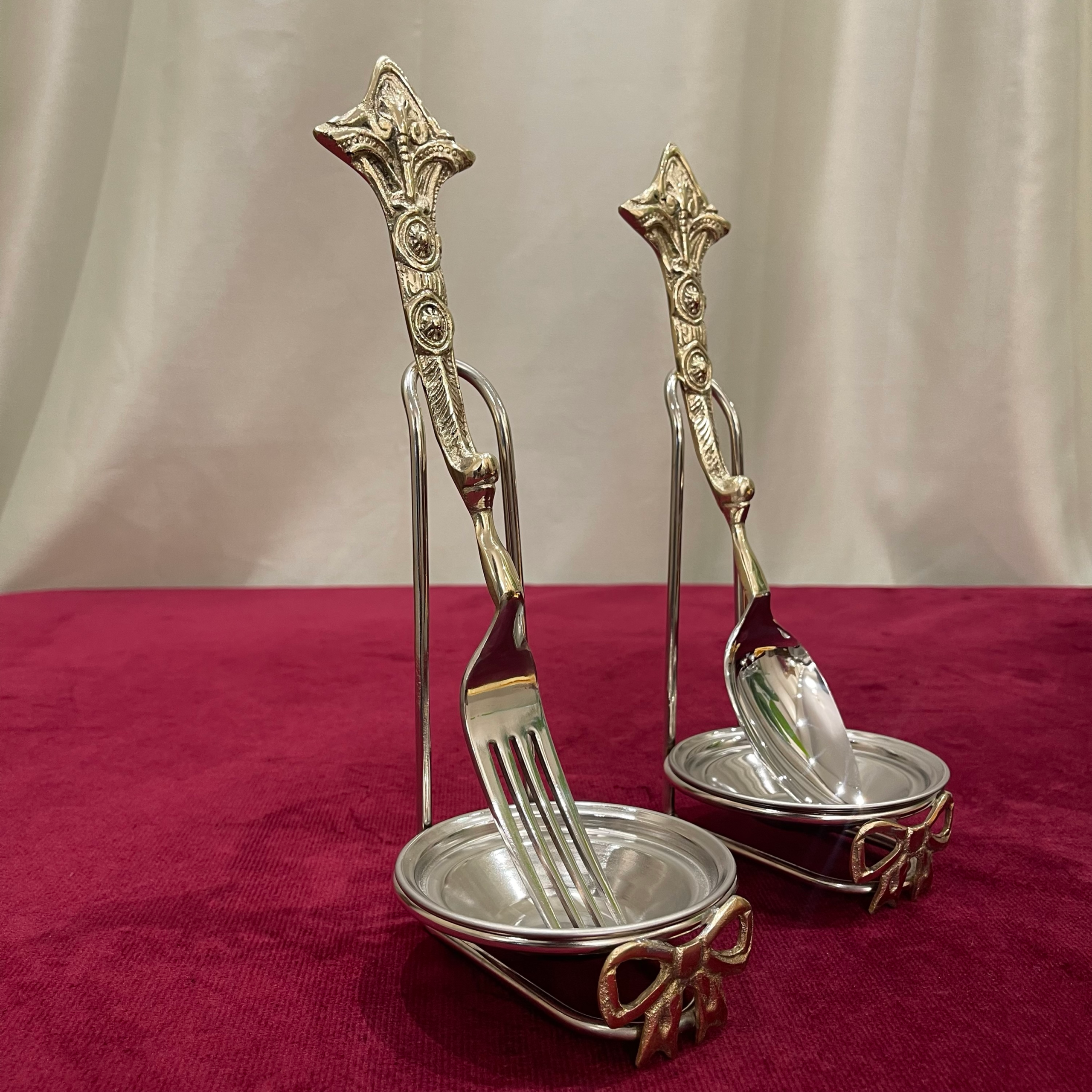 Spoon Stand -Bow