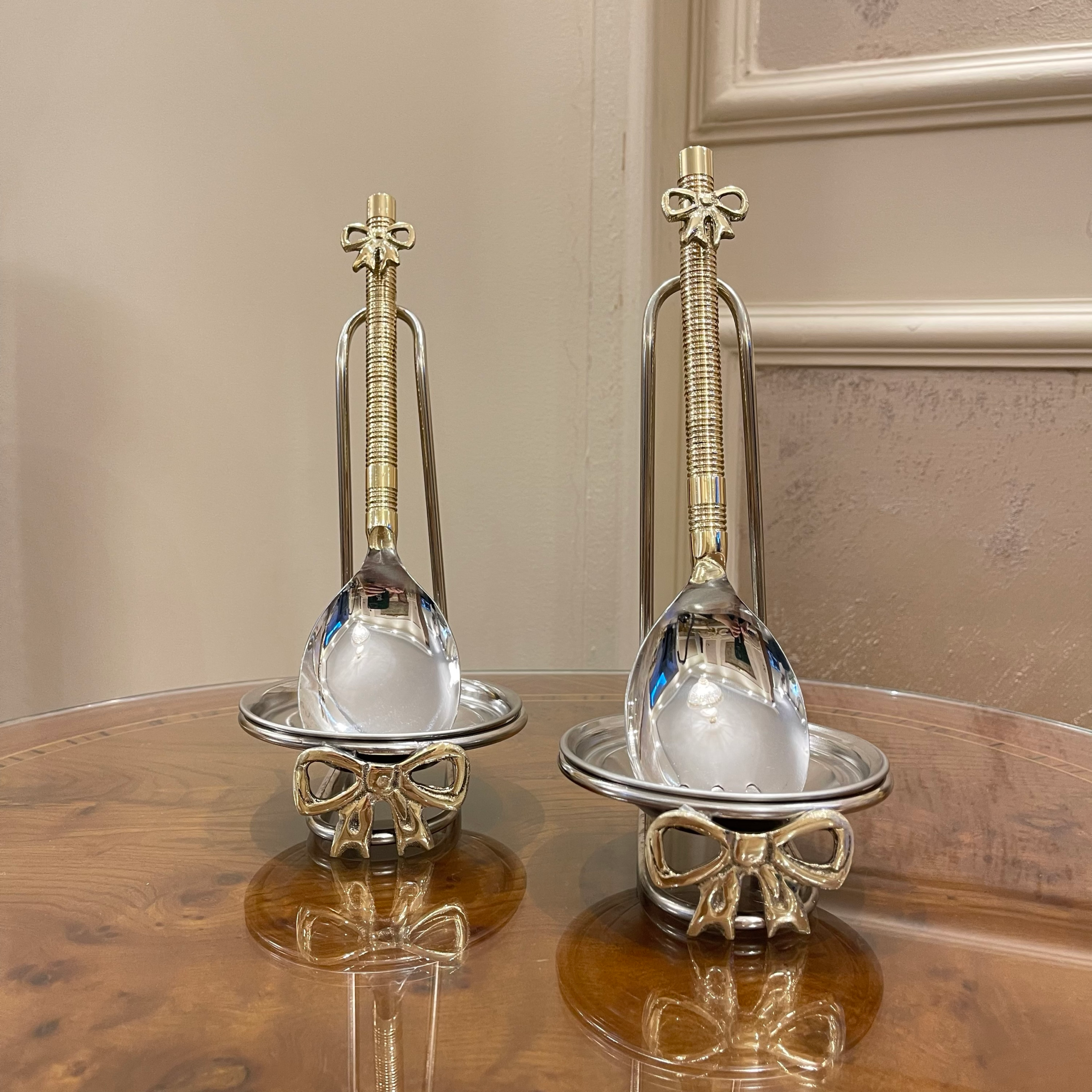 Spoon Stand -Bow